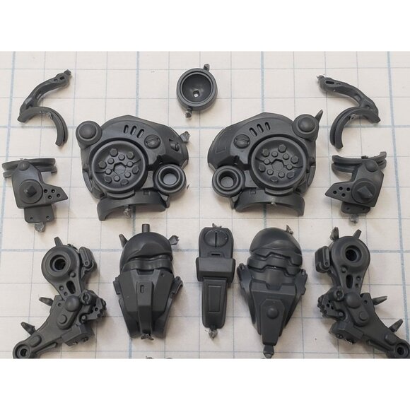 Warhammer 40k Tau Empire Bits Commander Farsight Crisis Suit Torso Legs Set #01 - Picture 5 of 8